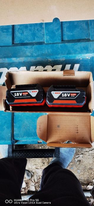 Акумлятор bosch батарея