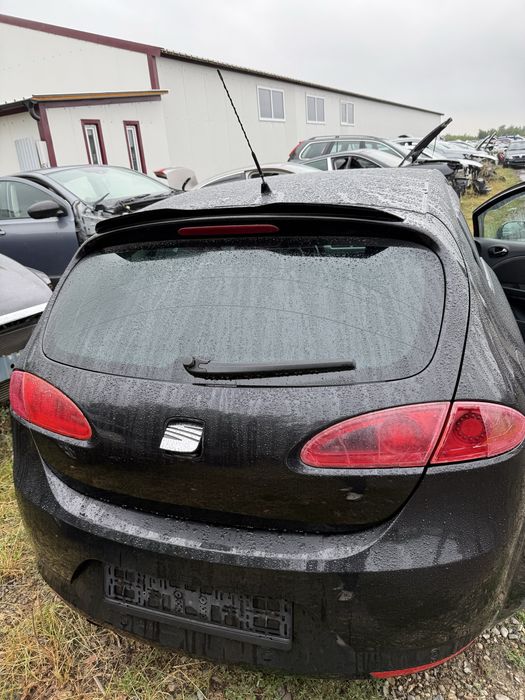 Dezmembrez seat leon 2007