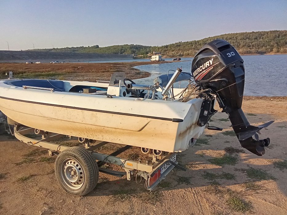 Лодка Анджело Молинари+30Инжекцион+Регистриран колесар