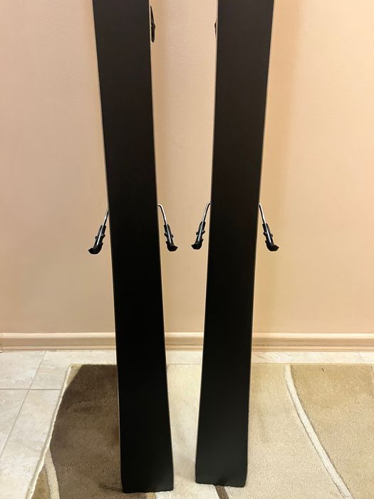 Продавам ски комплект: Ски Völkl & Ски обувки Tecnica Mach 1 LV Pro W