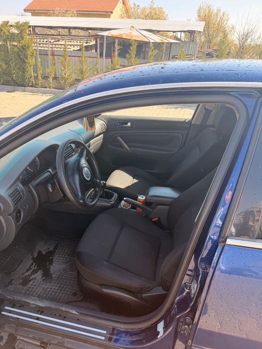 Vand passat b5.5 in stare pefecta