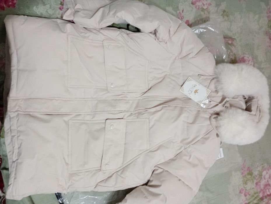 Куртка новая женская