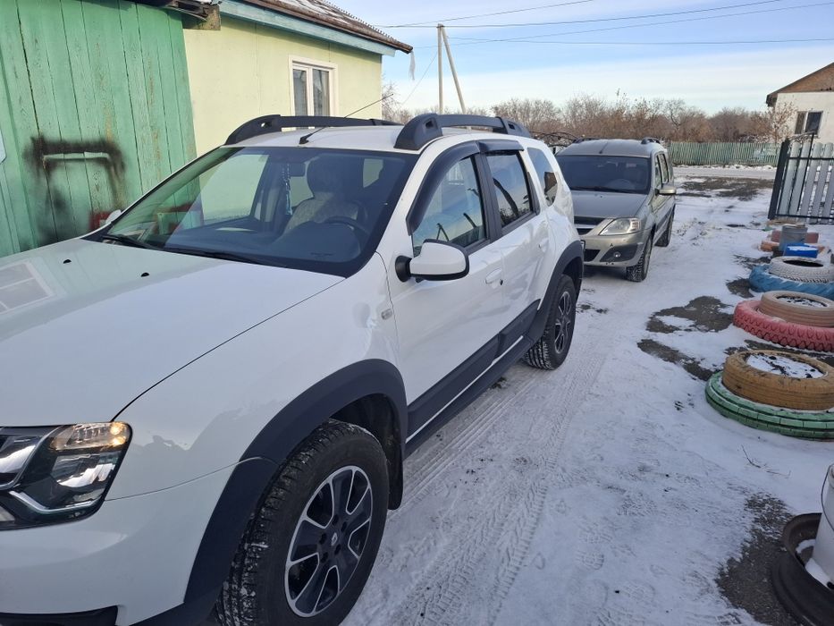 Продам рено дастер