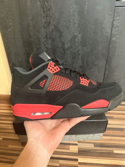 Jordan 4 Red Thunder