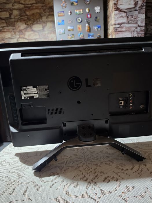 Телевизор LG 32 инча