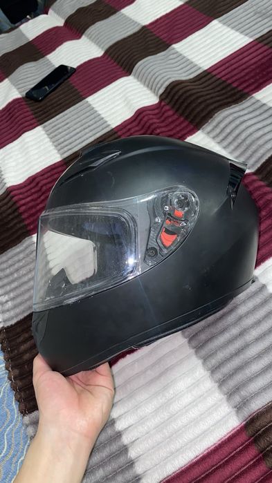 Мотошлем чёрный матовый