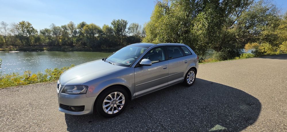 AUDI A3 Sportback 2010 — imagine 2