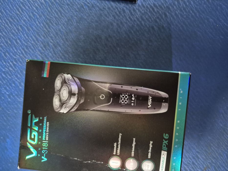 Продам м машинку для стрижкии для бритья