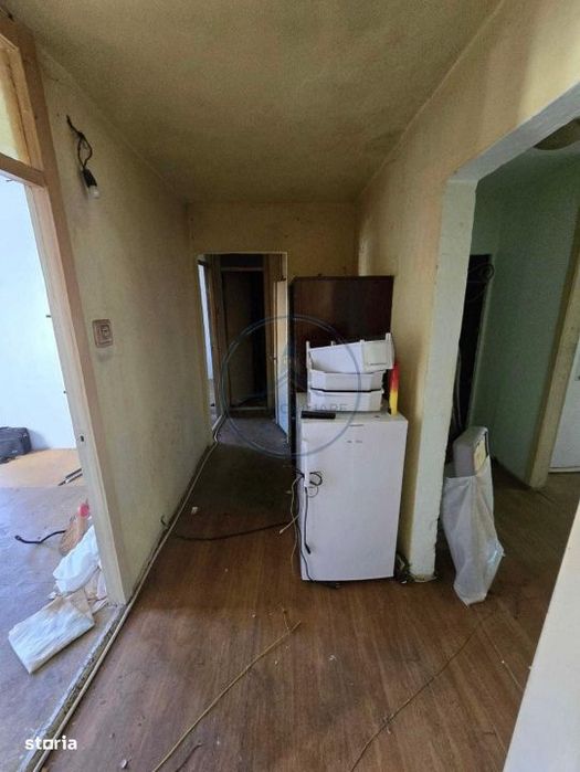Apartament 4 camere etaj 1 str Rodnei — fotografia 1