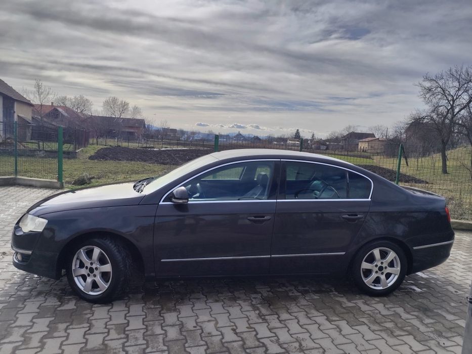 Vând Passat B6 Sedan