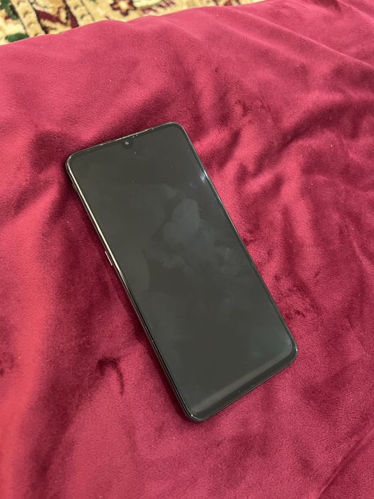 продам Xiaomi MI 9