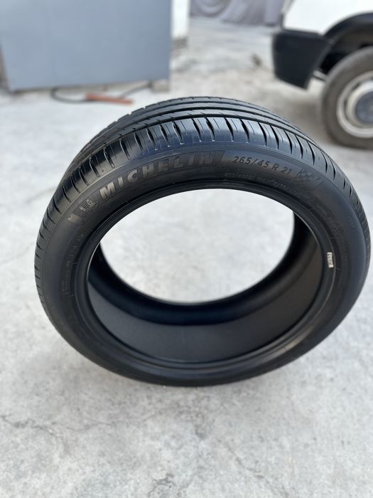 Продаётся оригинальная шина Michelin для Li Auto L9. Shina Sotiladi.