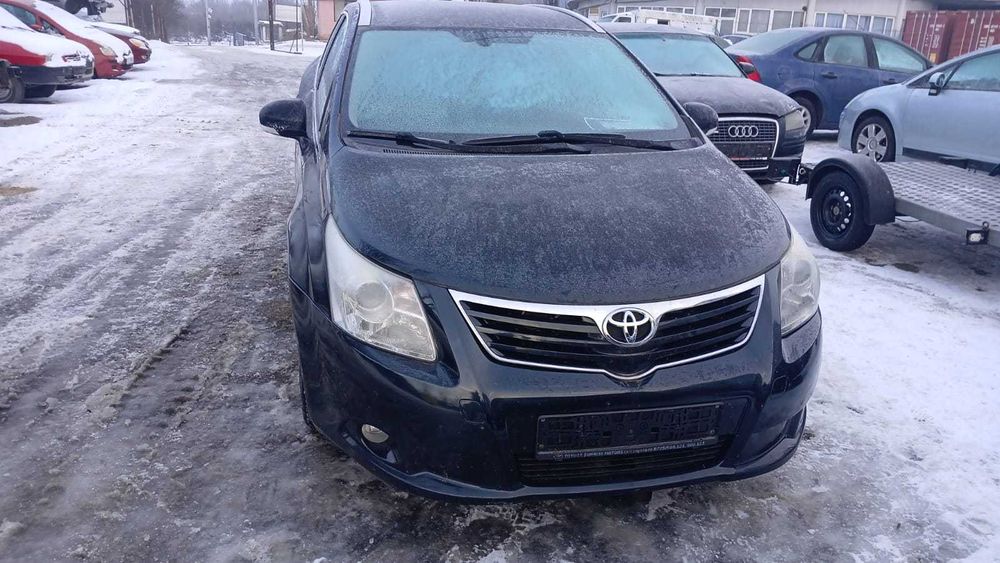 Dezmembrez Toyota Avensis 2.0 Diesel Euro 5 Din 2011 - 1AD-FTV