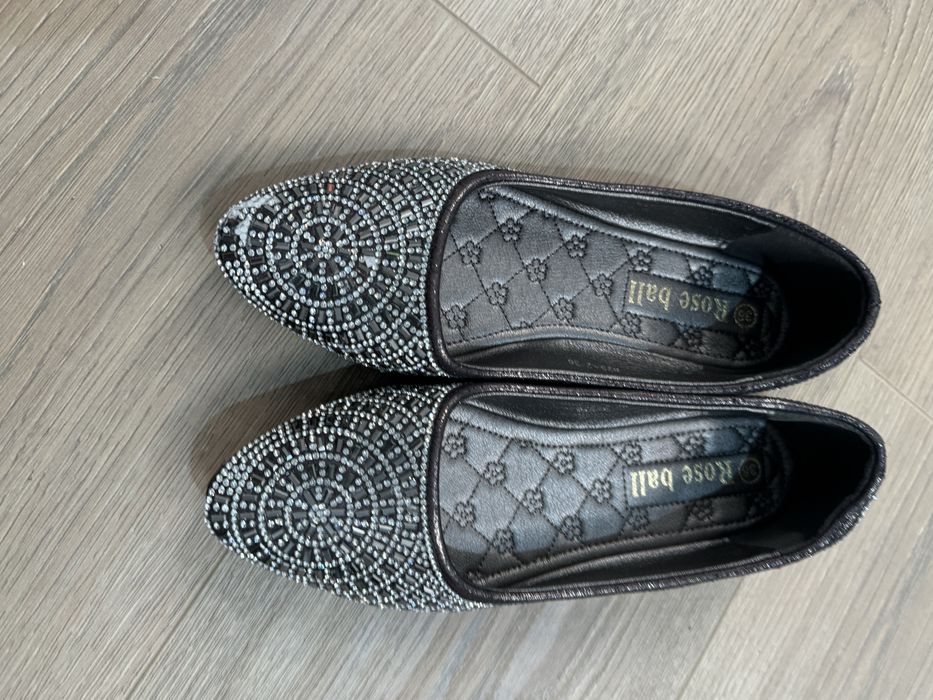 Продам балетки из бисера