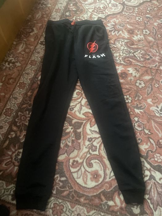 Комплект анцуг Flash