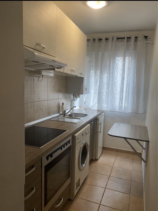 Apartament cu doua camere de inchiriat