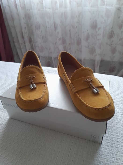 Велурени мокасини Geox