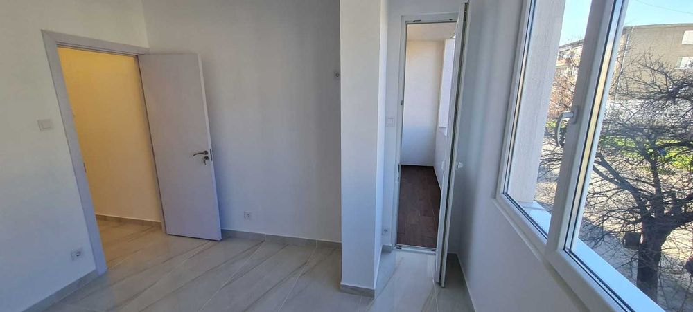 Продава 3-СТАЕН апартамент гр.София, кв.Надежда 2