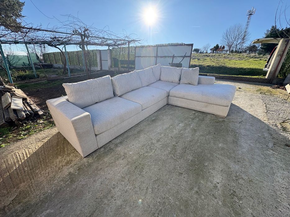 Продава се  Диван