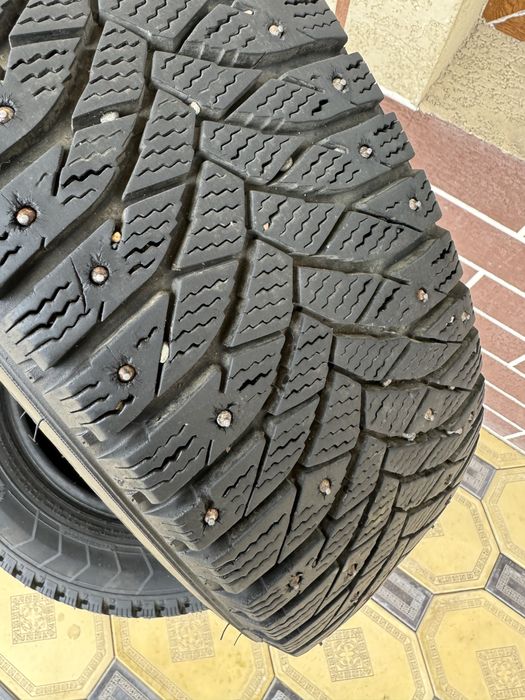 Зимний шины 185/65/15