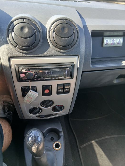 De vânzare  logan pick-up