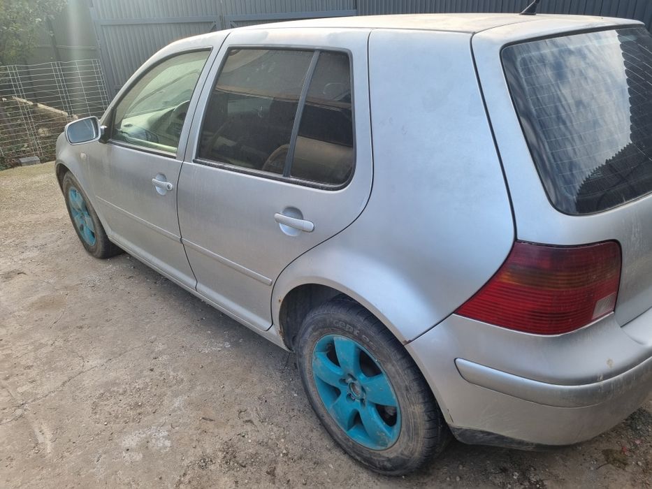 Golf 4 pentru dezmembrări