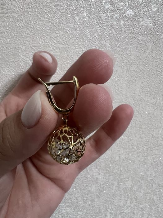Продам Сережки 585 пробы