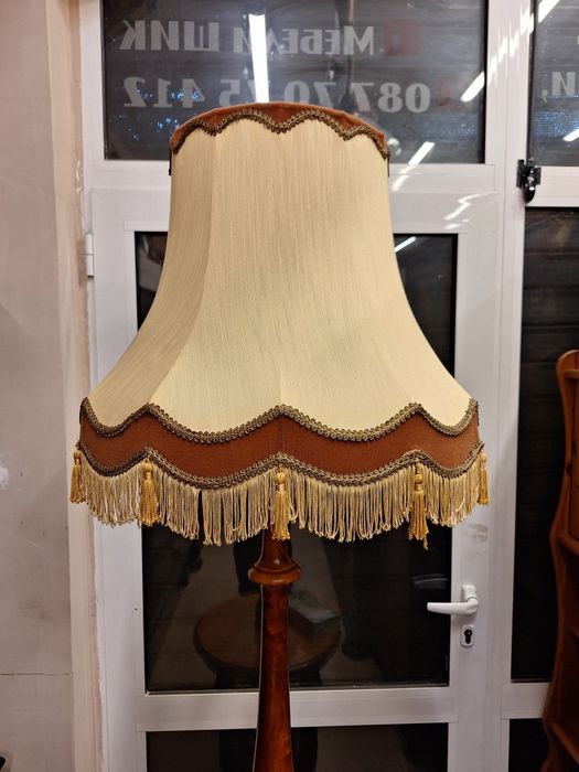 УНИКАТ! Маса Луи  XV и лампион