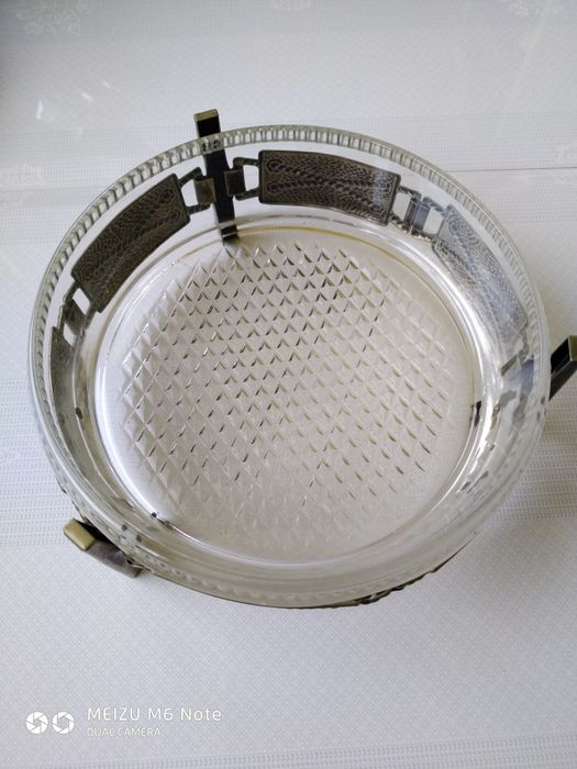 Вазочка стеклянная