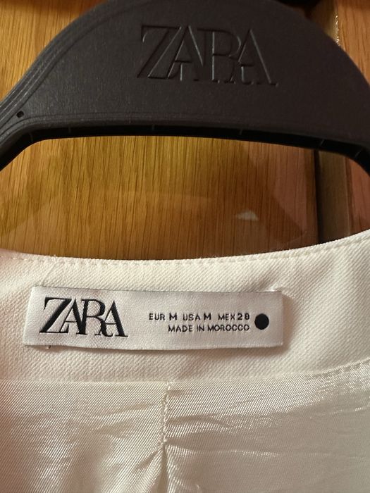 Рокля ZARA, размер M, бяла