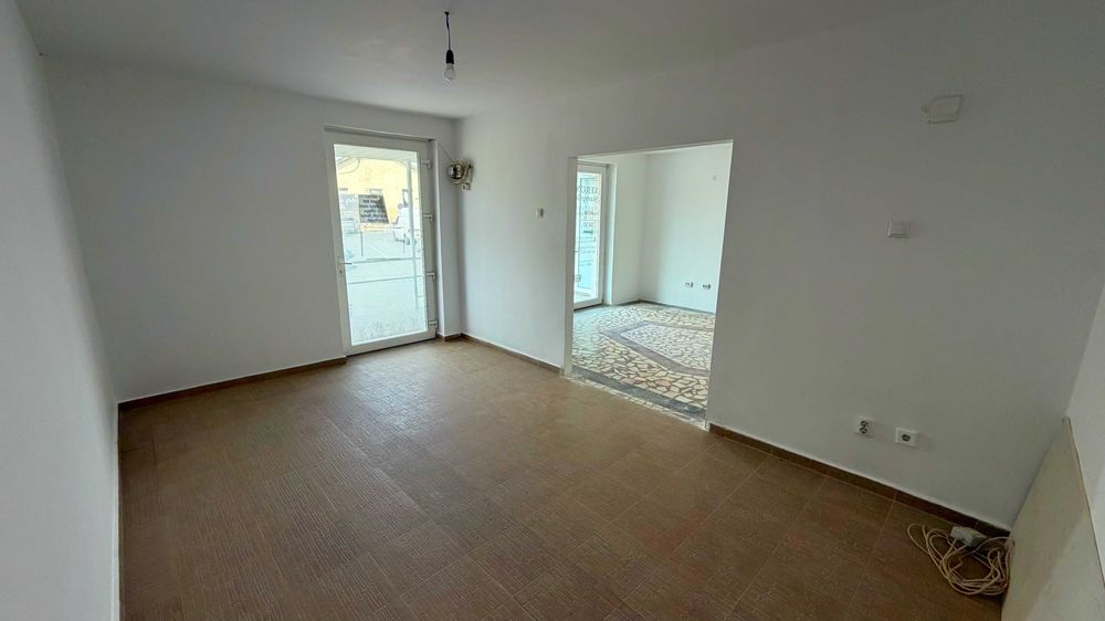 Spațiu comercial ultracentral Mangalia – vizavi de Piața Centrală – 61 mp