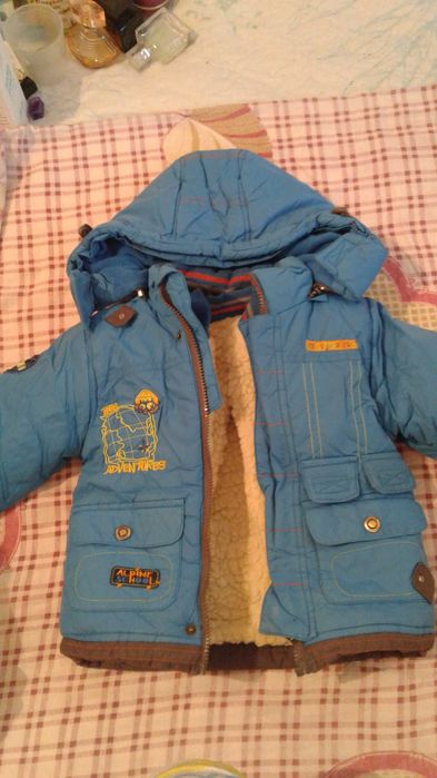 Продам зимний комплект куртка+комбез