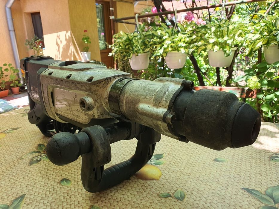 Ciocan rotopercutor profesional SDS-Max + dalta si burghiu