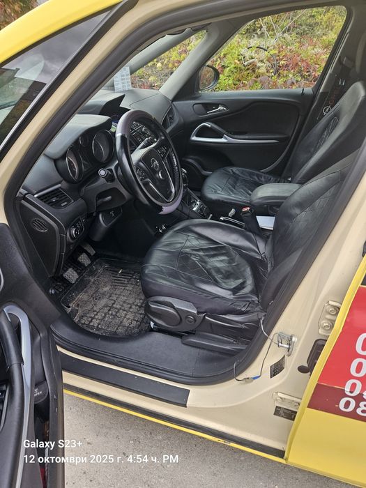 opel zafira tourer