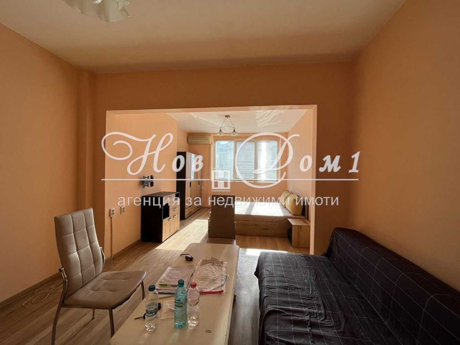 Дава се под наем Тристаен апартамент в Варна, Център - 92 кв.м за 561 € - Снимка #7