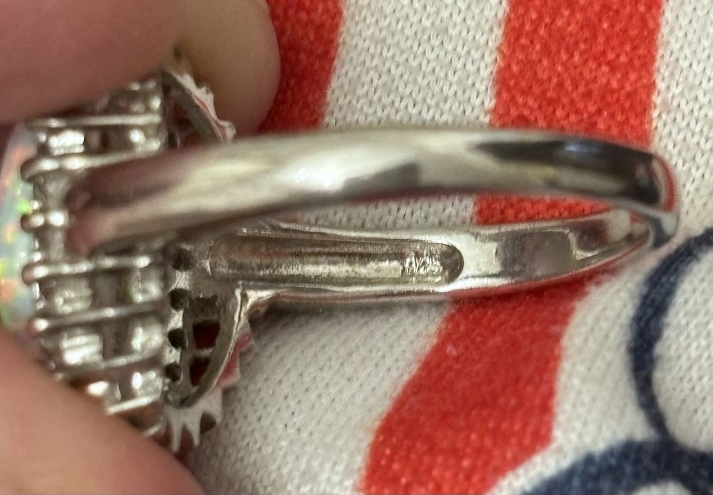 Серьги с опалом и фианитами