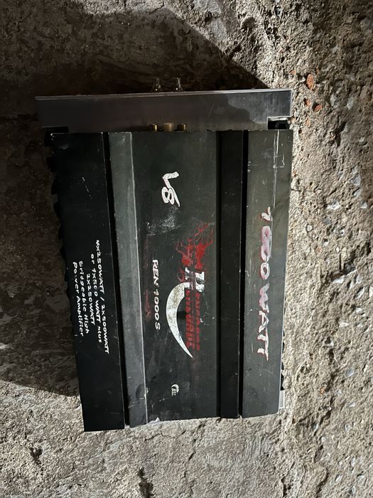 Усилвател за бас каса