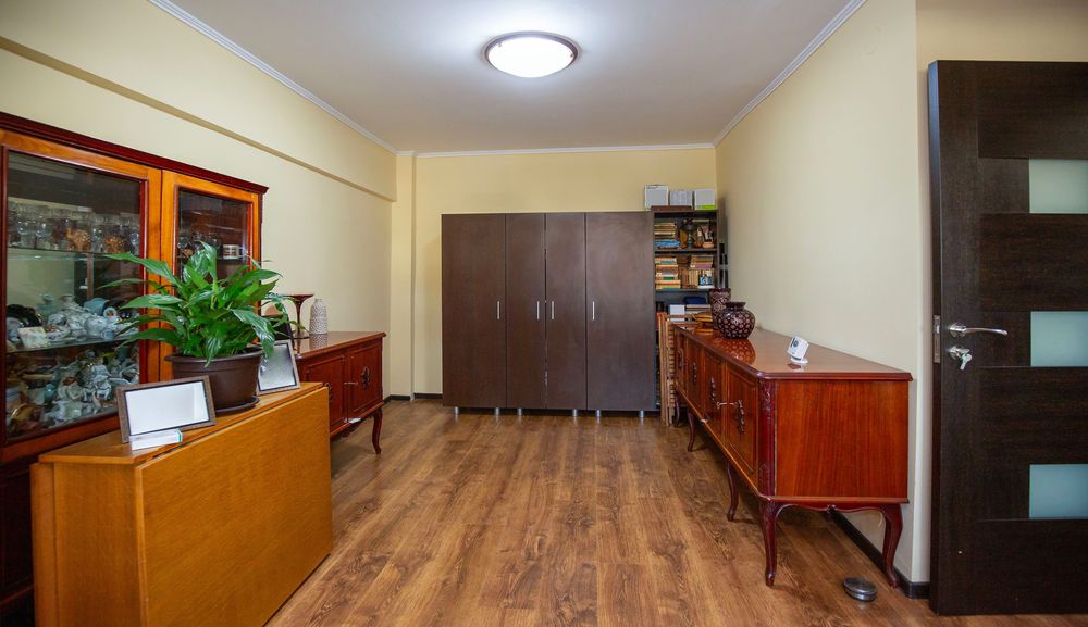 Apartament 3 camere decomandat complet mobilat și utilat