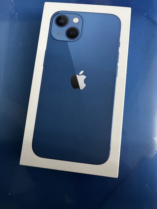 IPhone 13. 128Gb Синий цвет