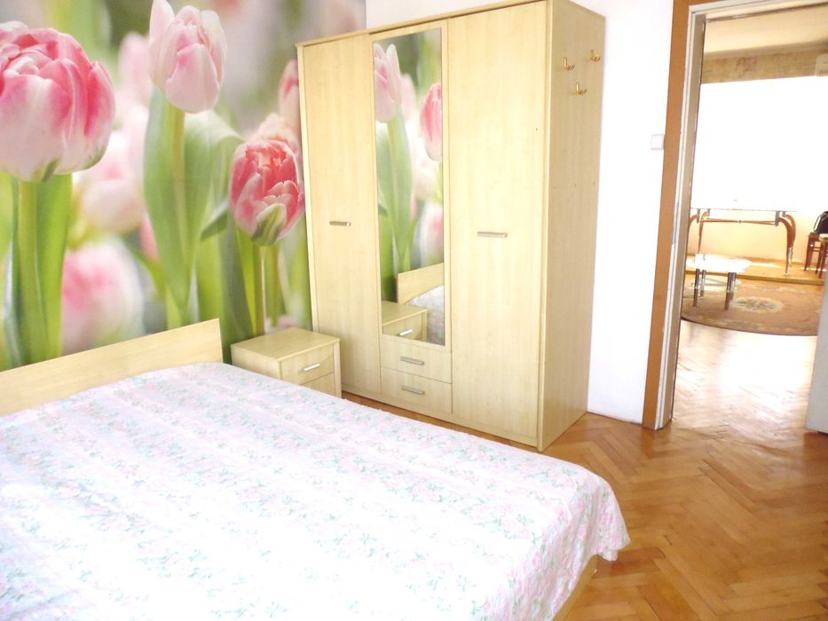 Дава се под наем Тристаен апартамент в София, Надежда 2 - 65 кв.м за 510 € - Снимка #2