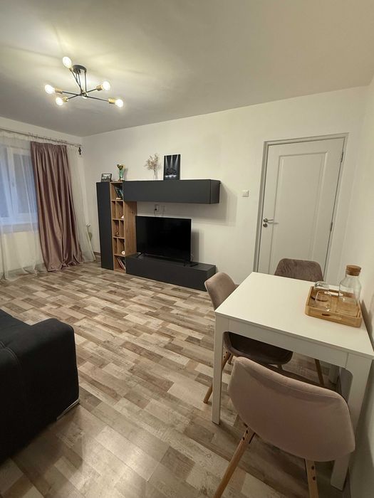 Apartament 3 camere zona Dacia - proprietar