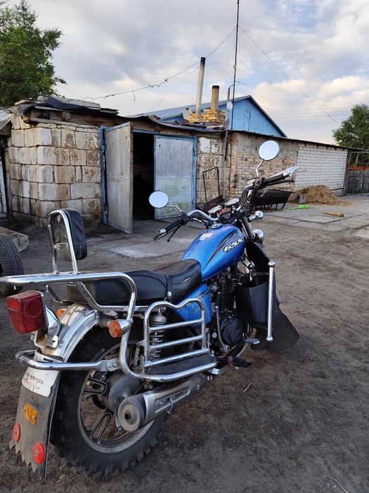 Suzuki 200cc срочна продам