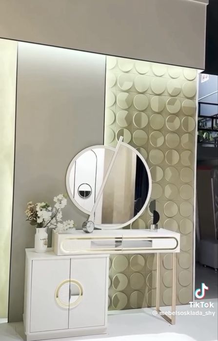 Спальний гарнитур