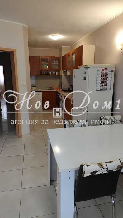 тристаен апартамент под наем