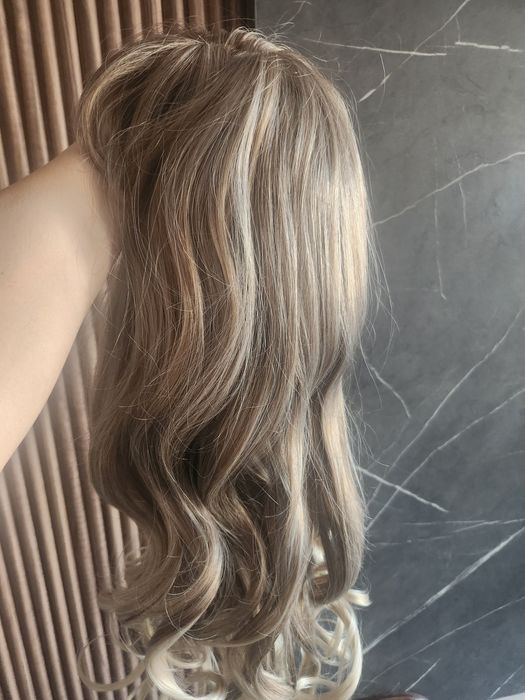 Перука синтетичен косъм