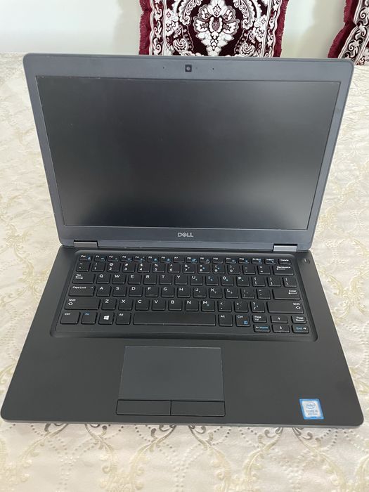 Arzon notebook i5 tez sotiladi