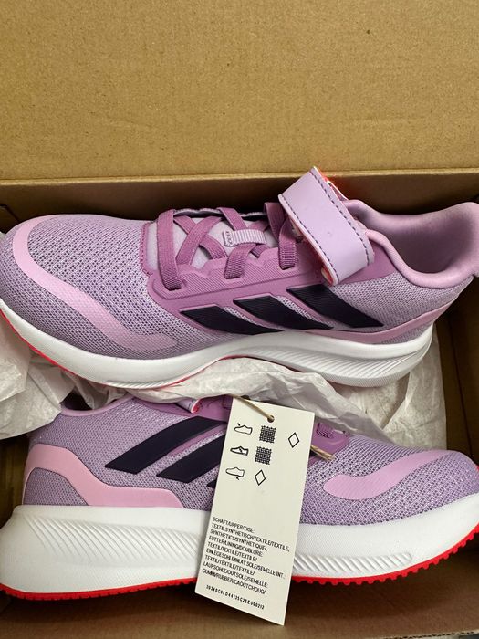Adidas кроссовки