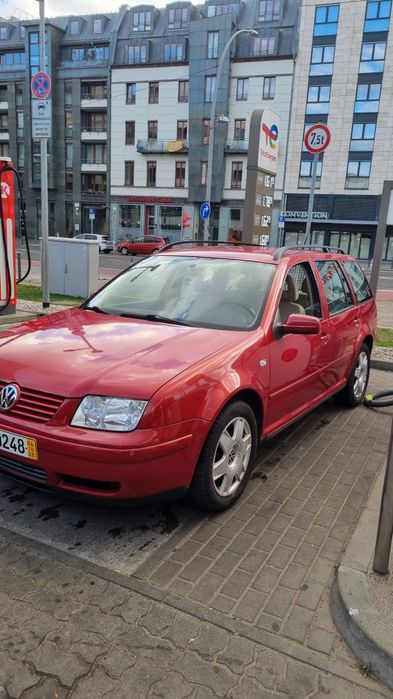 Vw bora 2.0 бензин автоматик  2000.година