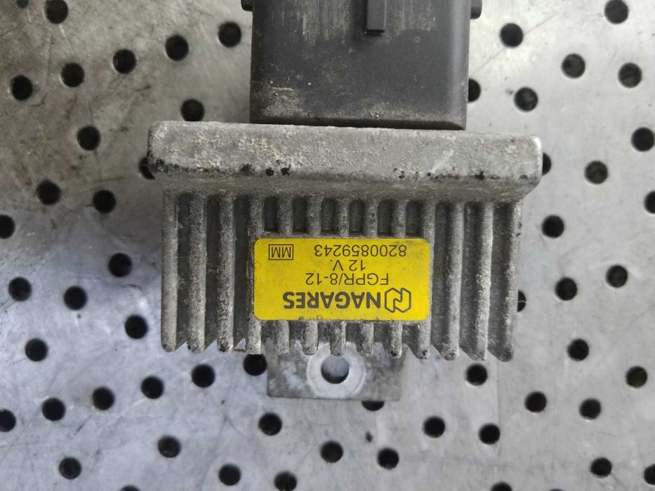 releu bujii 1.5 dci nissan juke f15 renault koleos 1 megane 3 8200859243