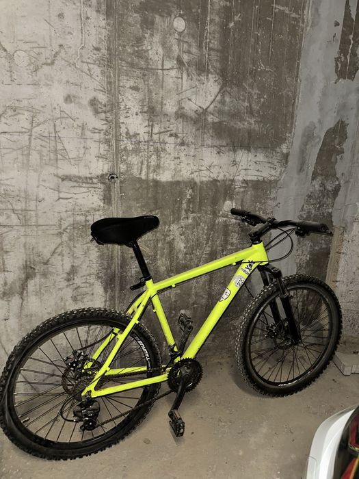 Vand bicicleta 350 lei predare personala Costin Georgian